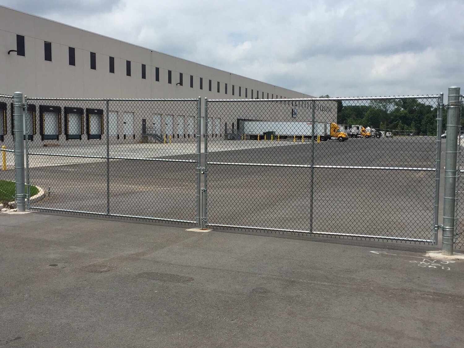 Chain Link Fences 15